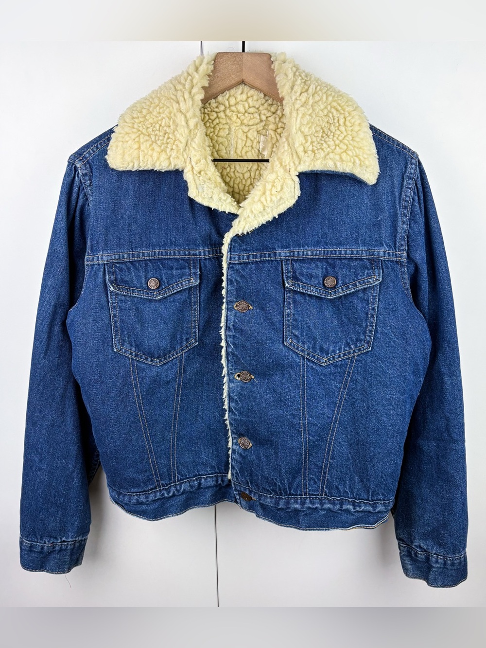 Vintage 80s Sherpa Lined Denim Trucker Jean Jacket Blue Western Country Boho